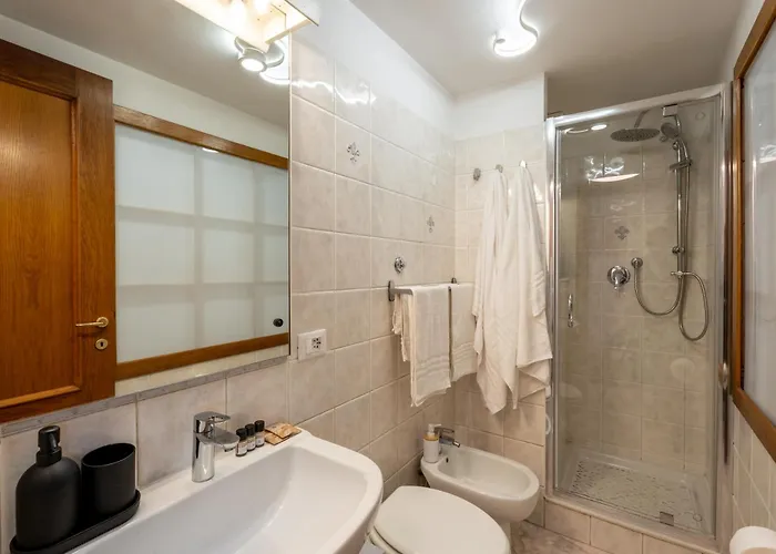 Apartament Tuscoliving - Metro A Numidio Quadrato 15 Minuti Centro
